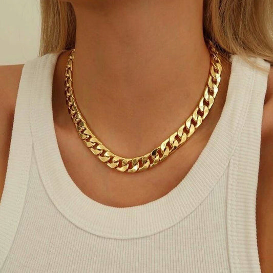 Alexis – Personalized Necklace made of Titanium Steel