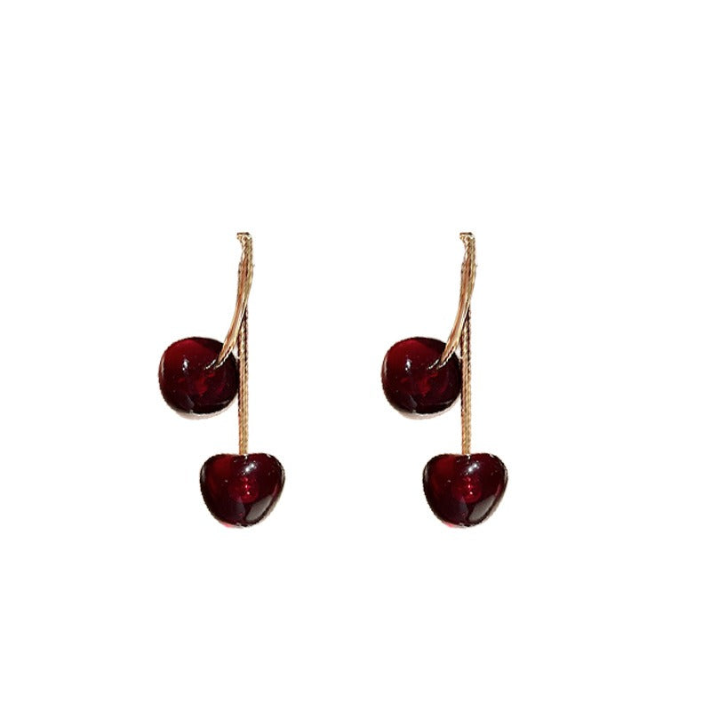 Cheri – Cherry-shaped golden earrings
