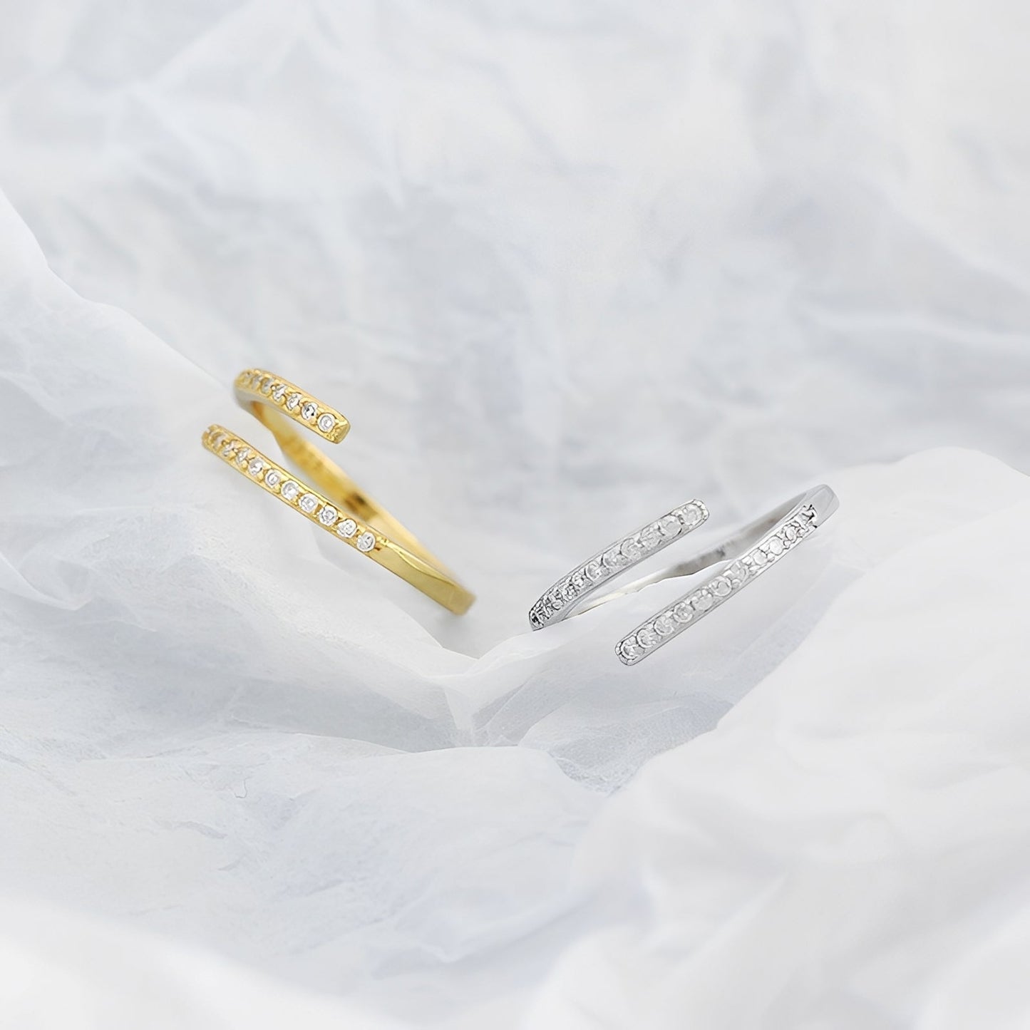 Anika – Stylish Ring