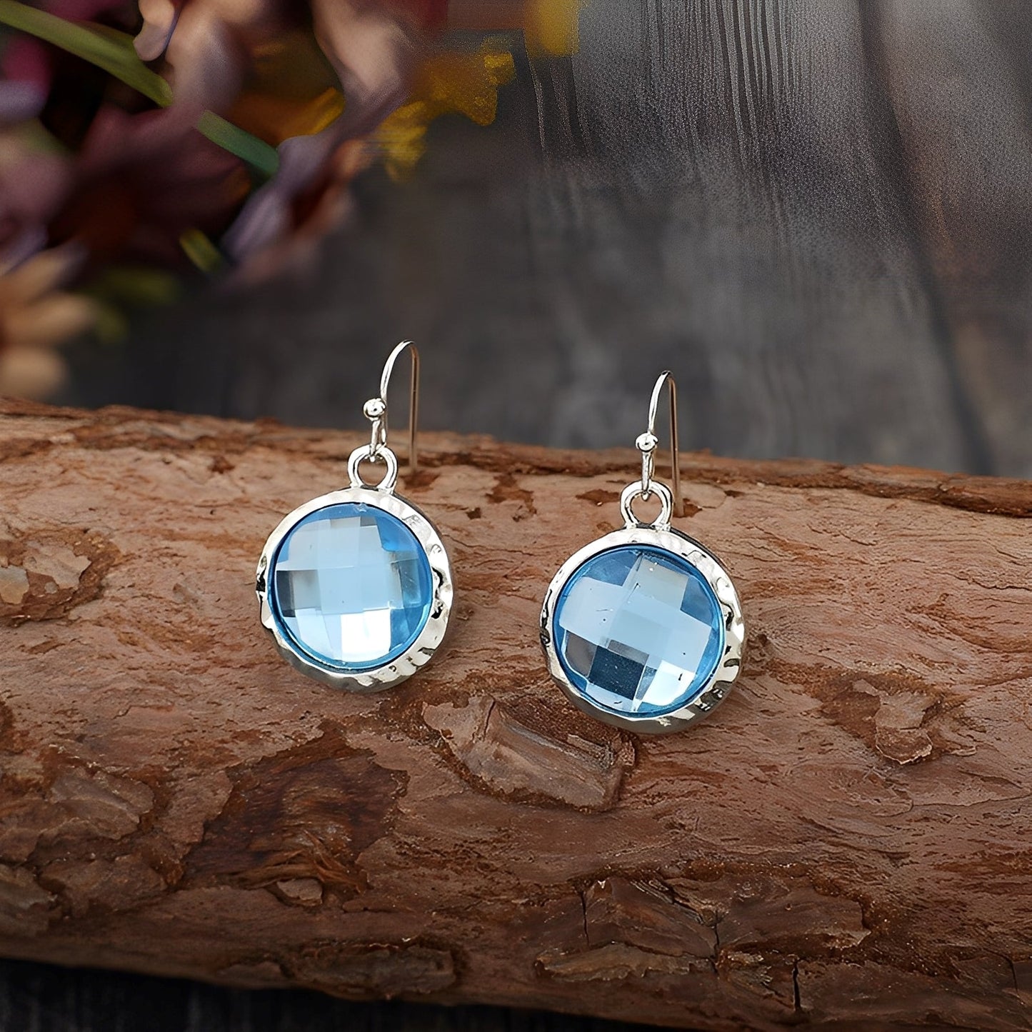 Azura – Vintage Style Earrings with Blue Crystals