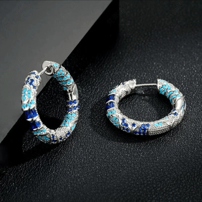 Naelle – Earrings made of Blue Zirconium
