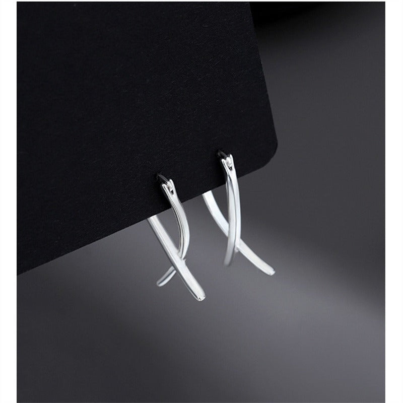 Emilie – Earrings stylish crossed lines