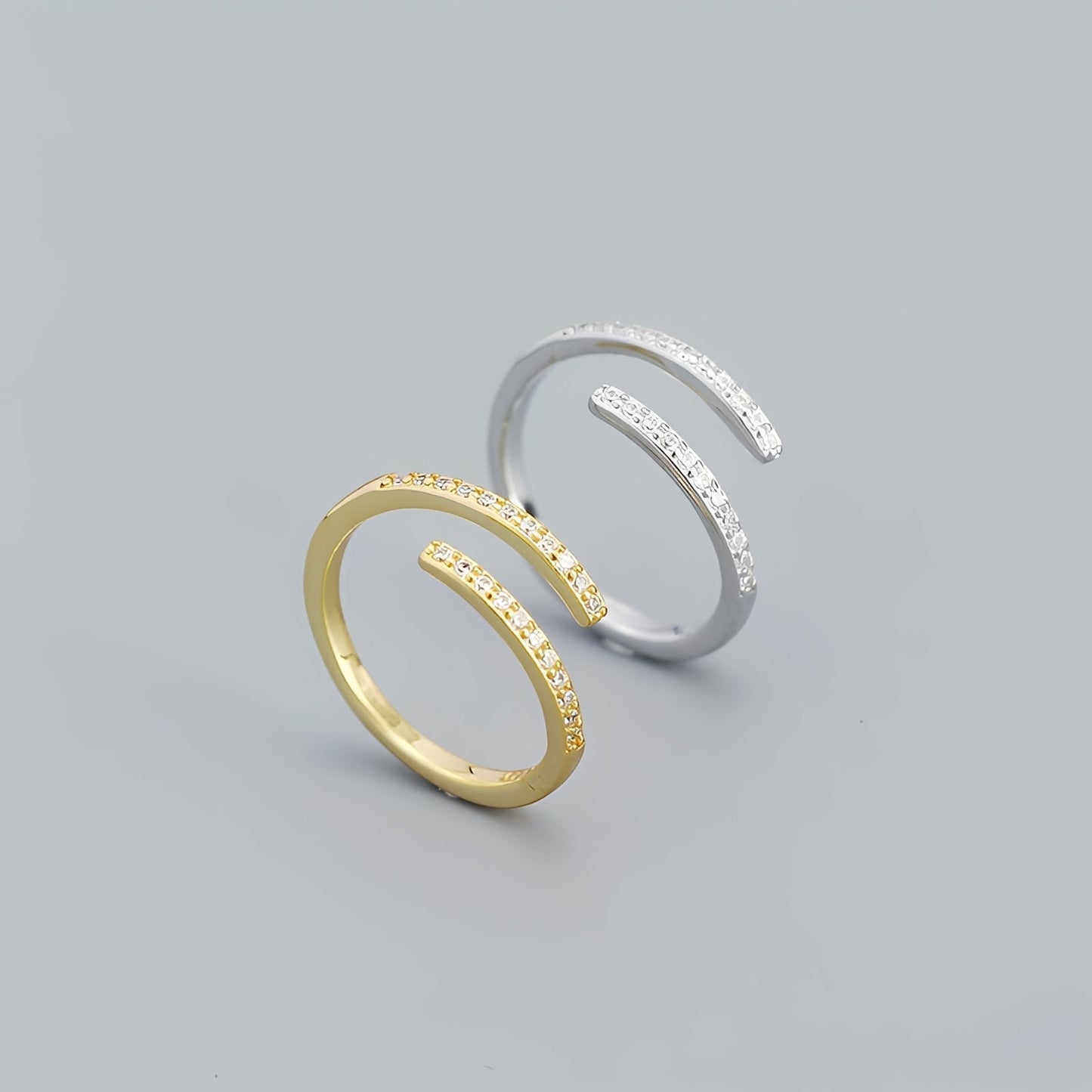Anika – Stylish Ring