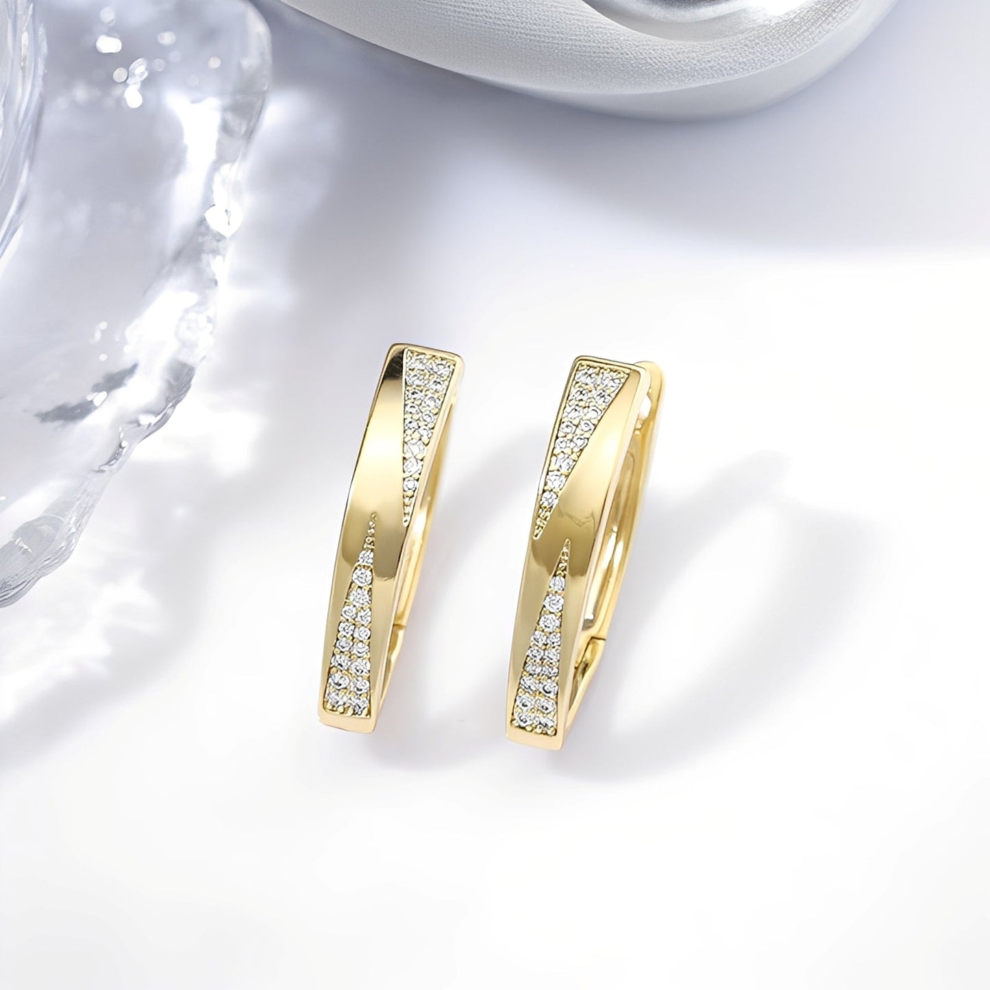 Sophie – Earrings made of Gold and Gemstones