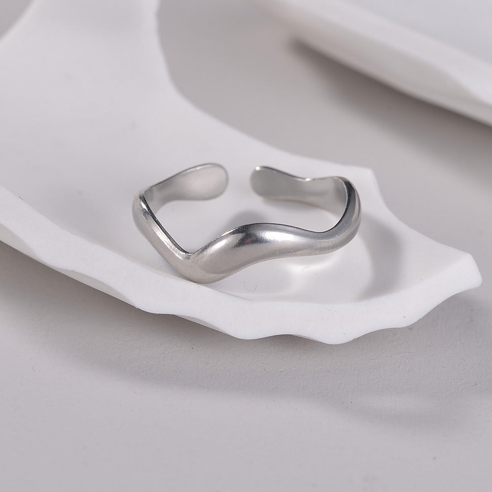 Theva – Open Water Wave Ring