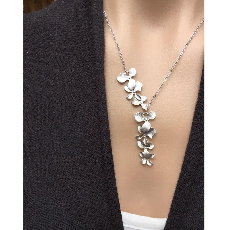 Flora – Flower necklace silver in vintage look