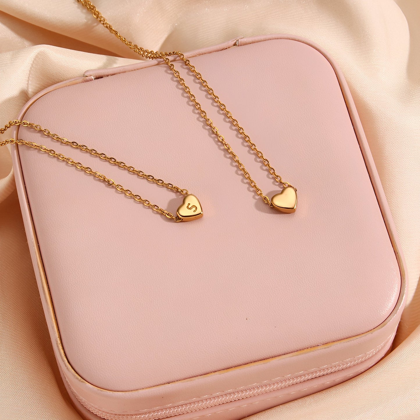 Amora – Heart Initials Necklace in Gold