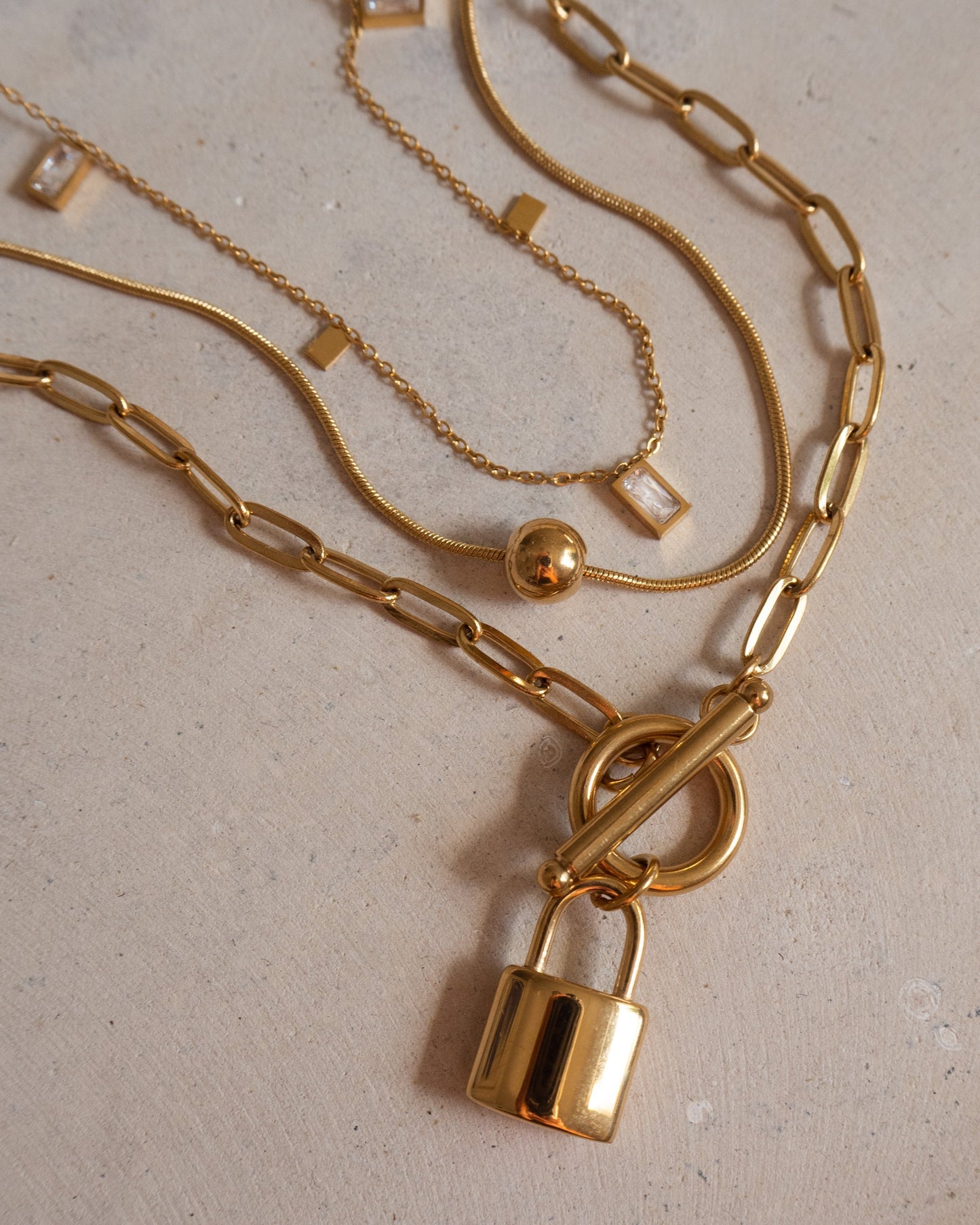 Goodlove - Pendant chain with lock