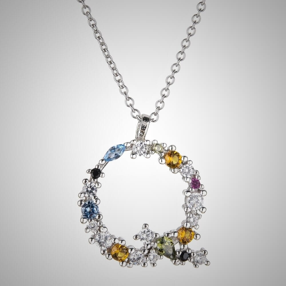 Nerina – Shiny Initial Necklace