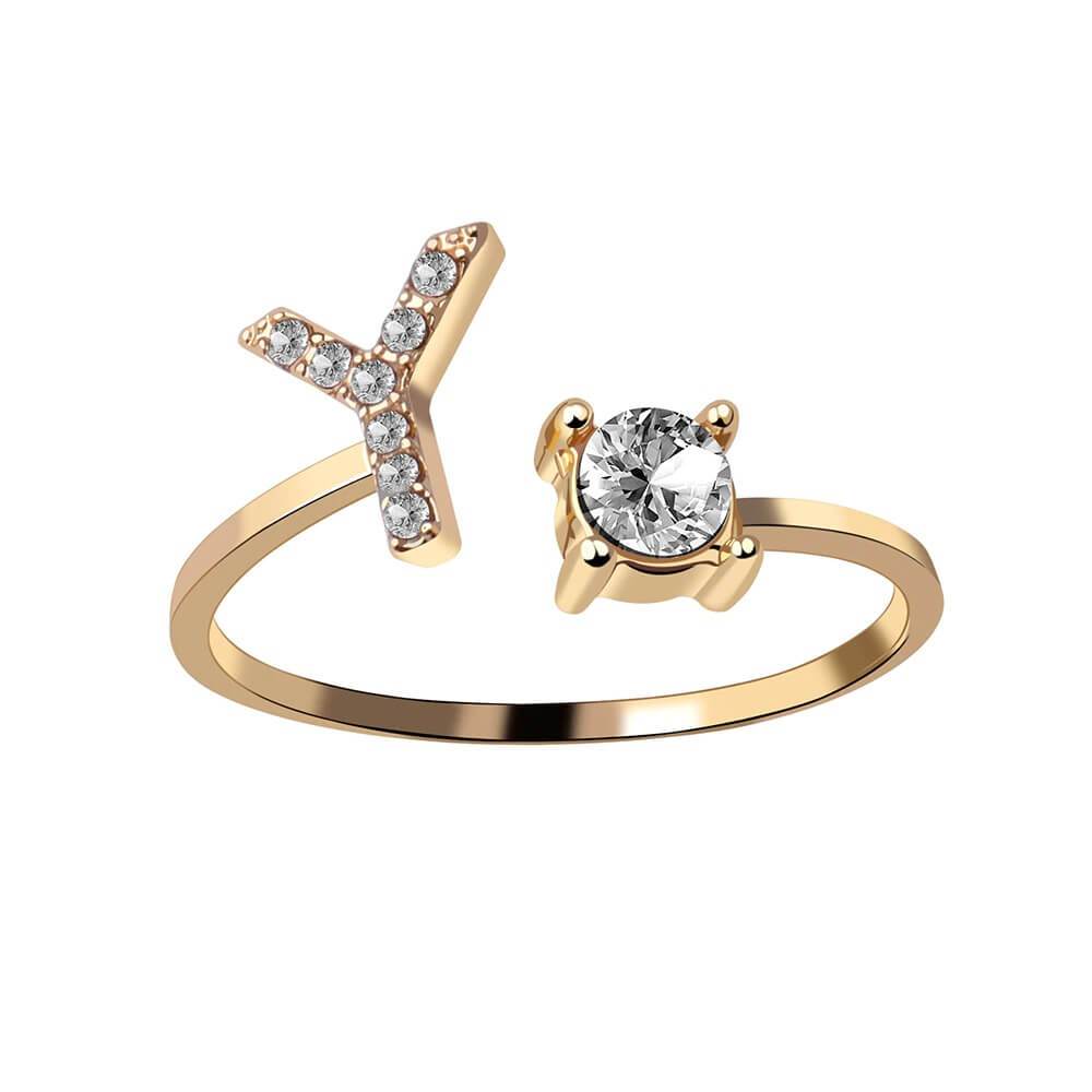 Nyla – Initial Ring with Zirconia