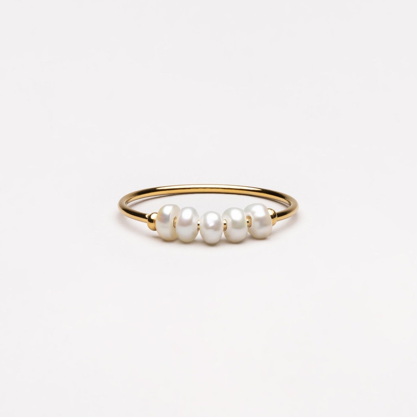 Lina – Ring with Small Natural Pearls