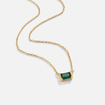 Women's Pendant Necklace with Rectangular Stone and Fine Chain
