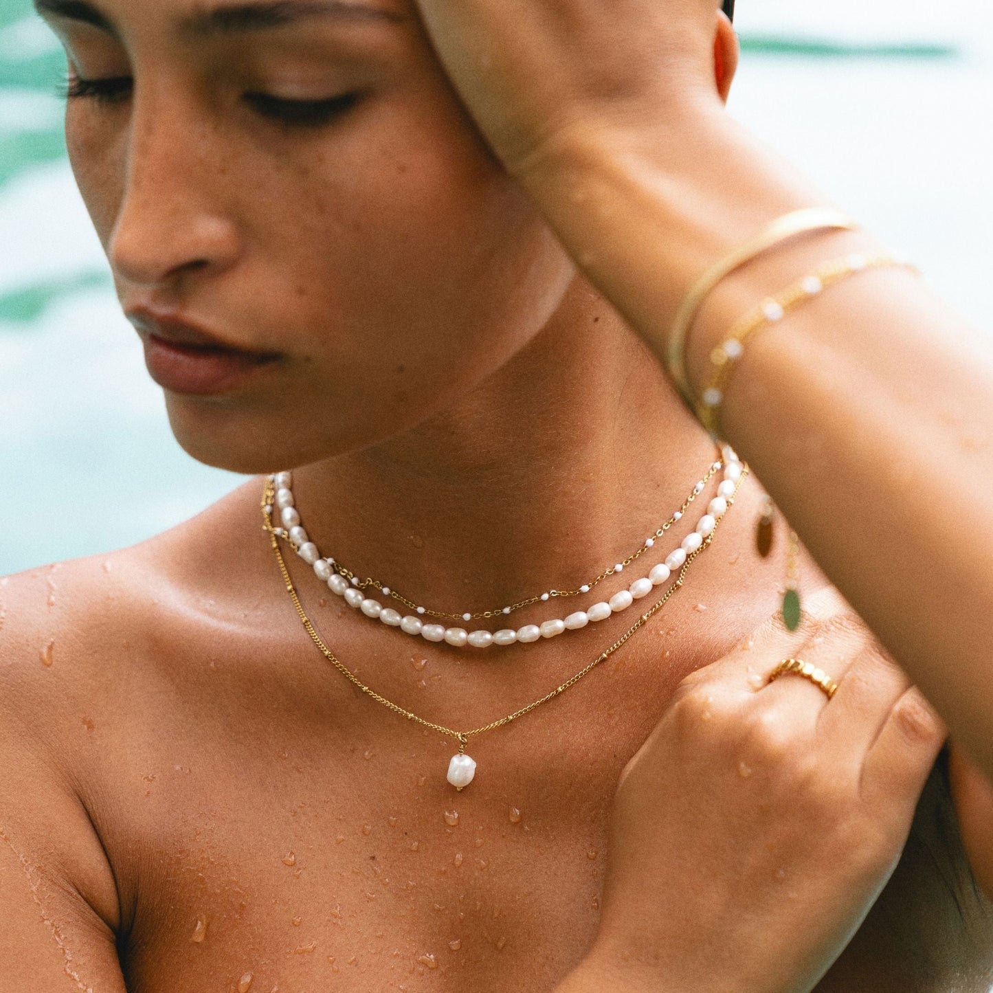 Kara – Necklace with Small Freshwater Pearls