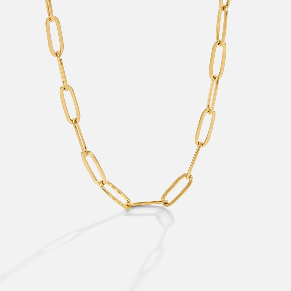 Mara – Paperclip Chain Gold Color