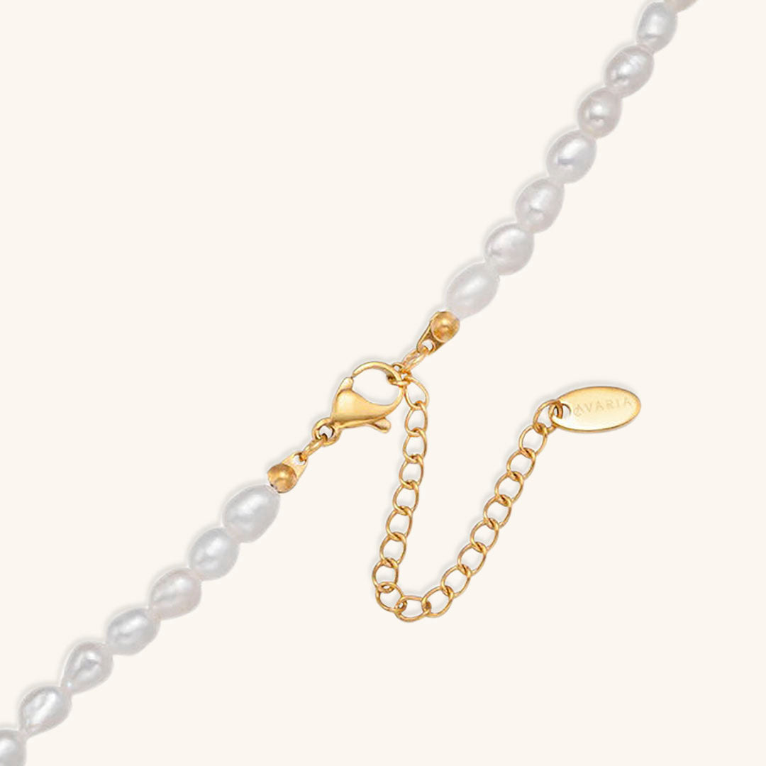Avaria - Choker with Freshwater Pearls