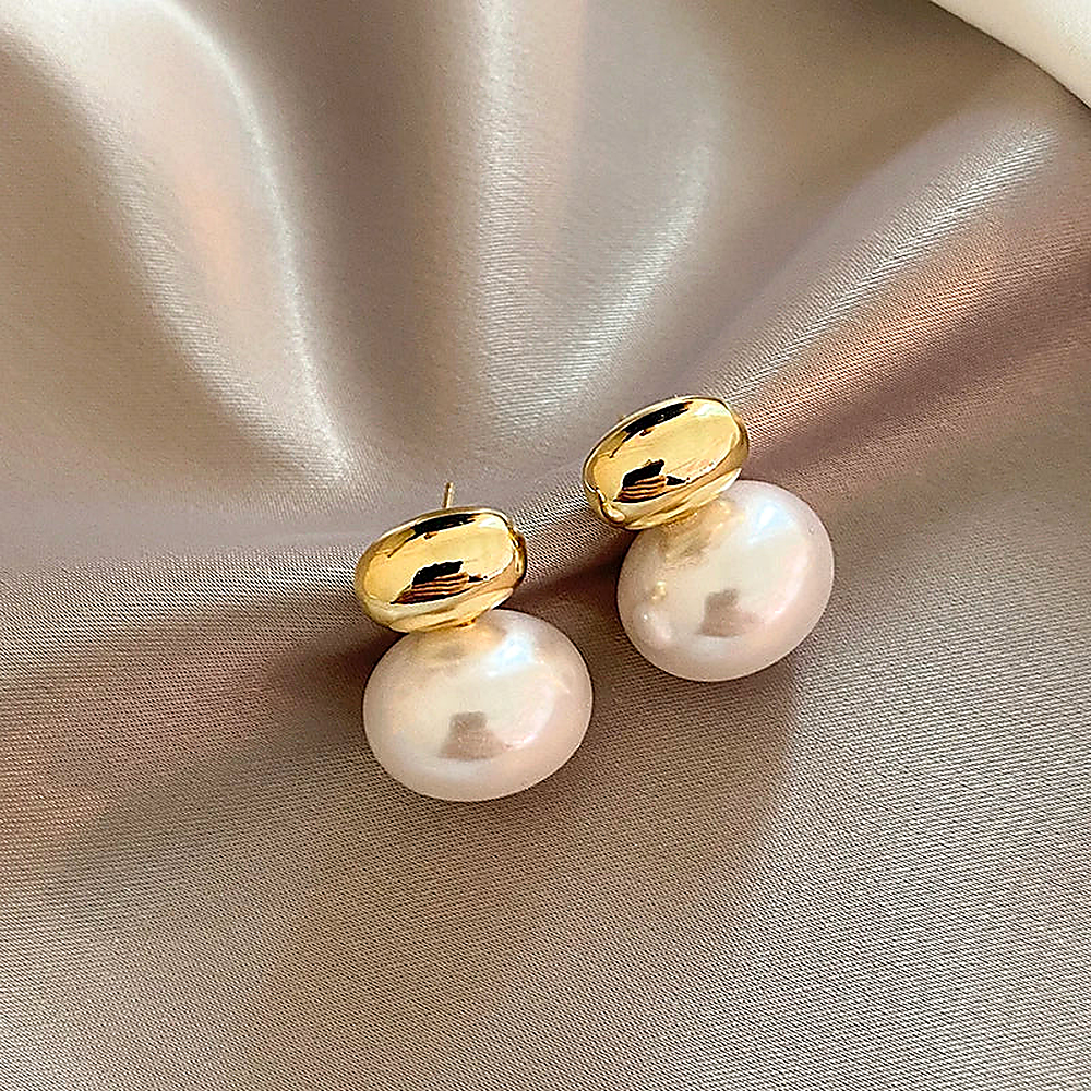 Women's Ear Studs with Oval Pearl Detail and Two-Part Design