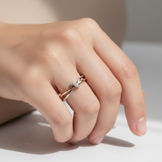 Eleane – Infinity Ring Two-Tone Stylish