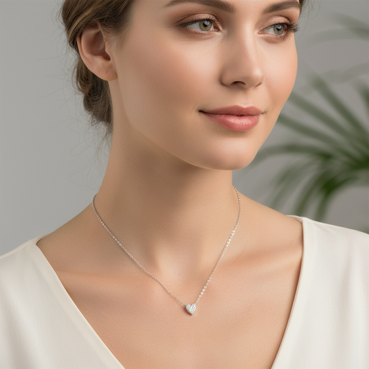 Juliet – Heart Necklace made of 925 Silver with Diamond