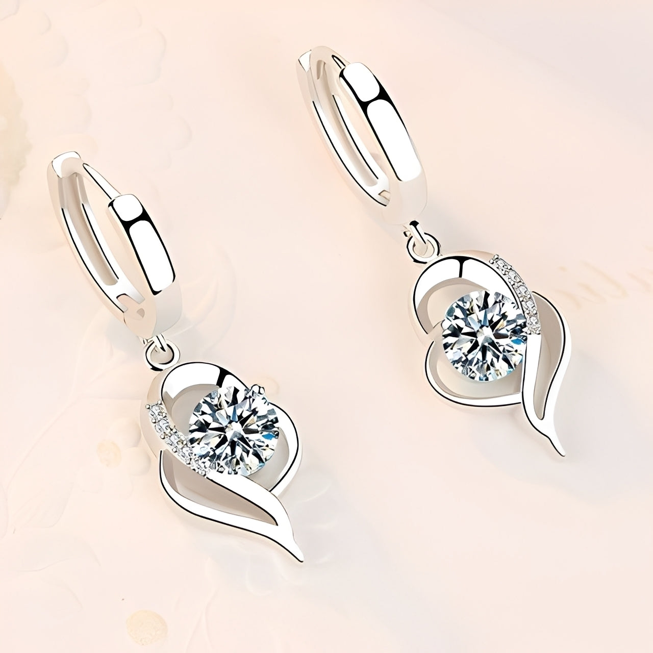 Noelle – Flower Earrings made of 925 Sterling Silver and Zirconia