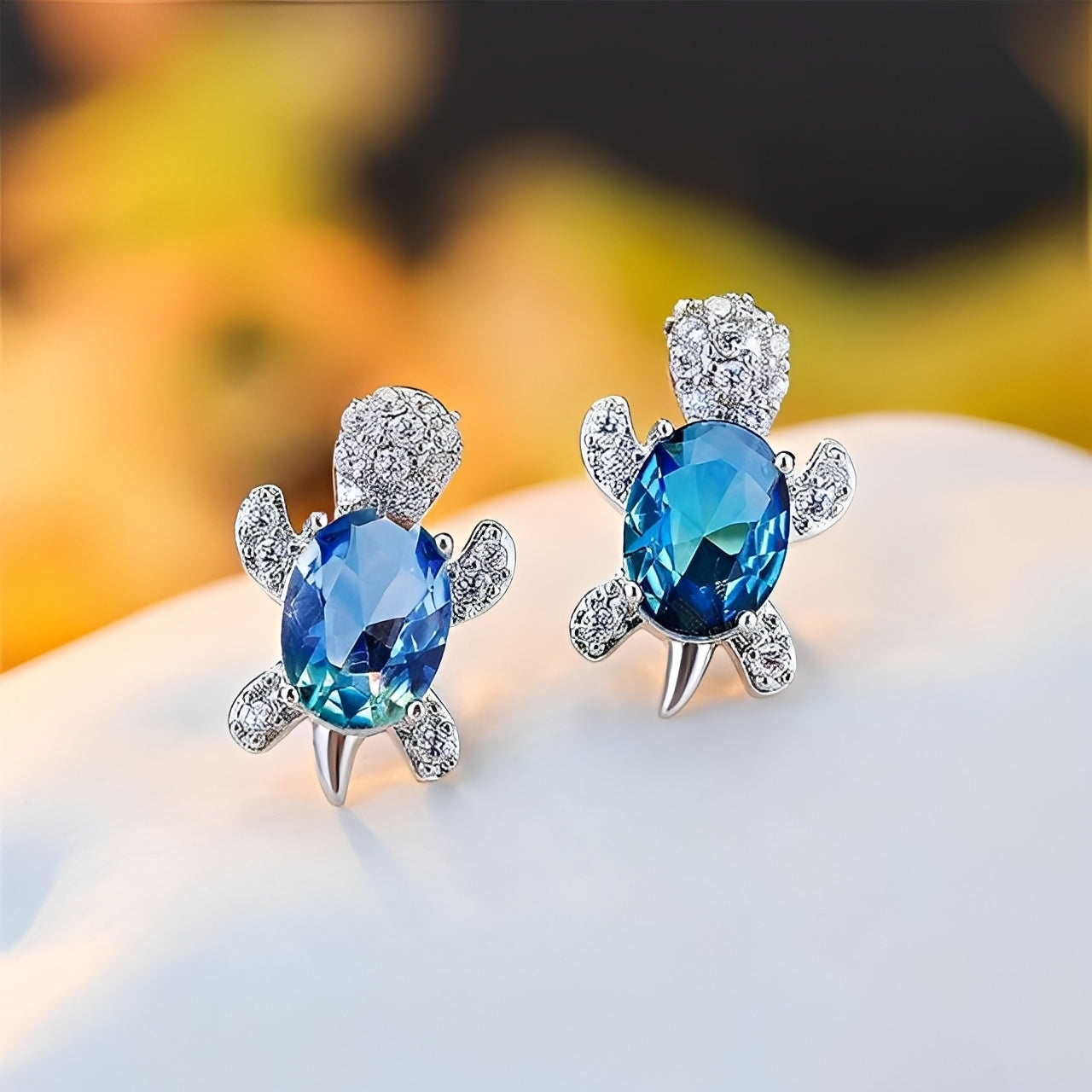 Talia – Earrings with Silver Sea Turtle and Zirconia