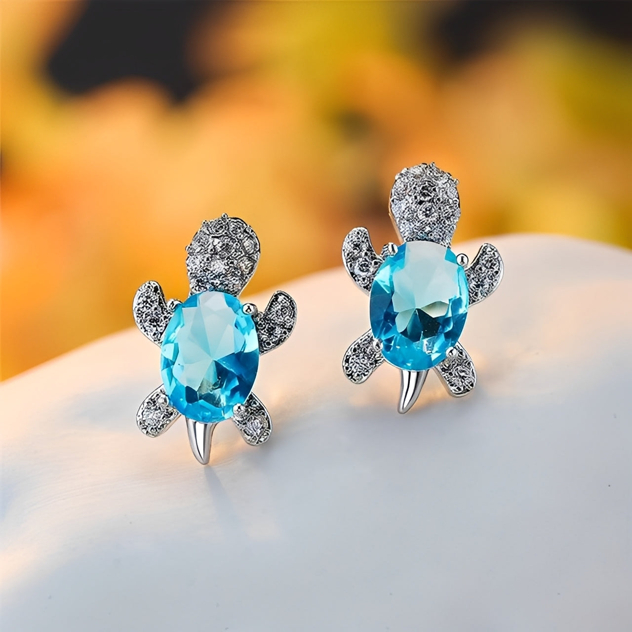 Talia – Earrings with Silver Sea Turtle and Zirconia