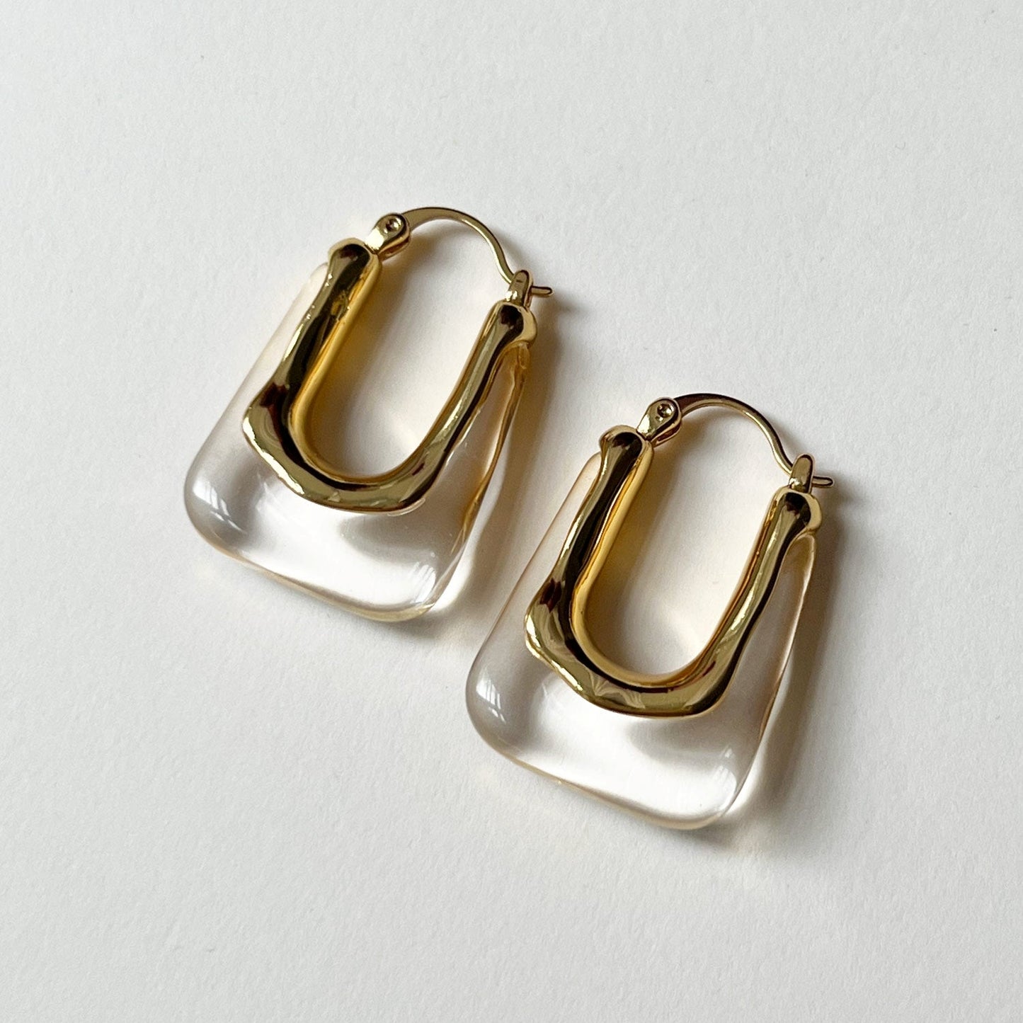Mia - Transparent Rectangular Hoops