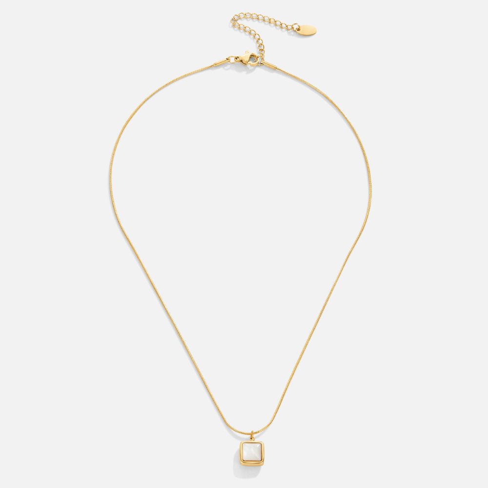 Riva – Necklace with pendant made of shimmering moonstone