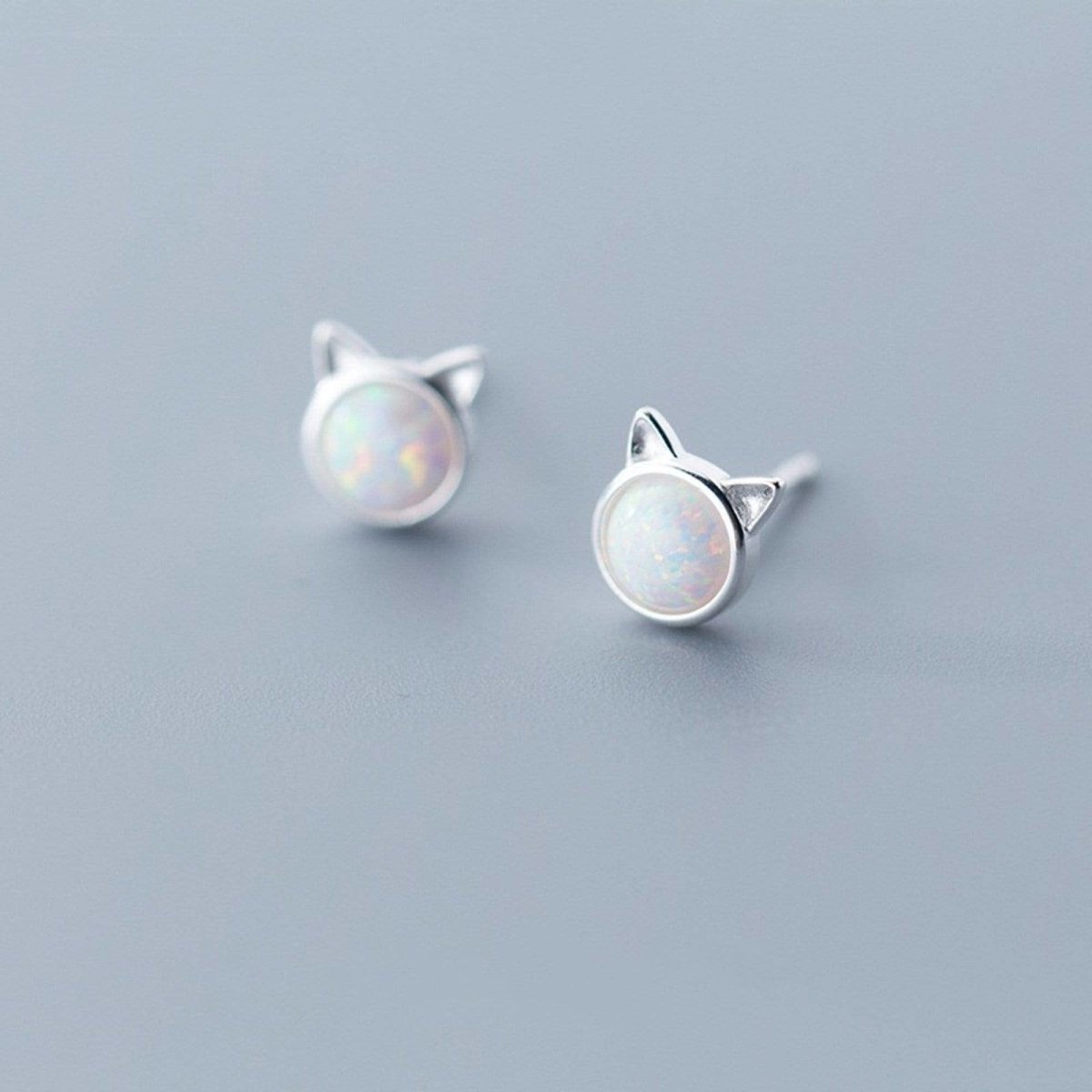 Sepideh - Cat earrings with opal stone