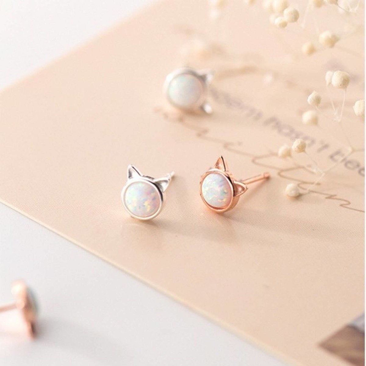 Sepideh - Cat earrings with opal stone