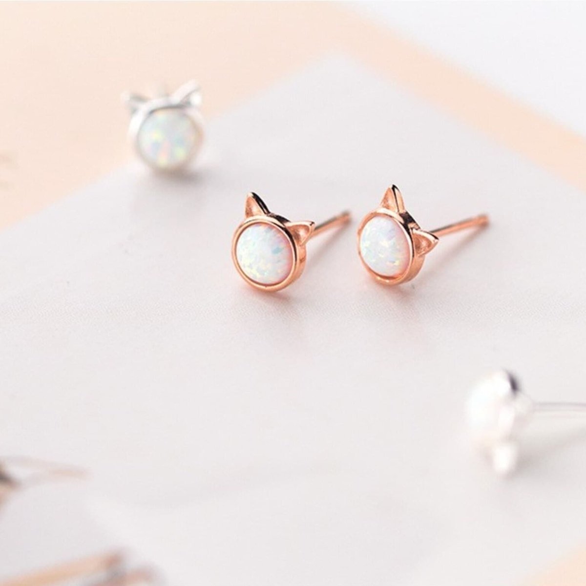 Sepideh - Cat earrings with opal stone