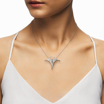 Women’s Manta Pendant Necklace with Engraved Pattern and Wide Wing Shape