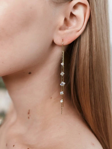 Jandi - Drop Earrings with Sparkling Details