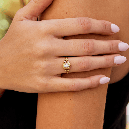 Ophelia – Vintage Royal Pearl Ring