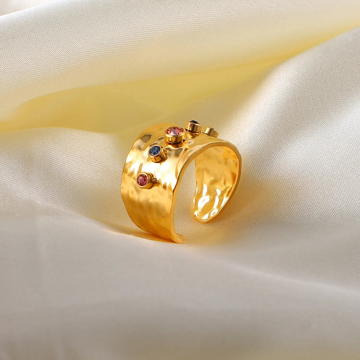 Women's Statement Ring with Hammered Surface and Multiple Stone Accents