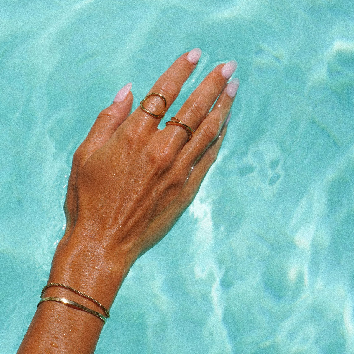 Women’s Statement Ring with Open Oval Shape and Sculptural Design
