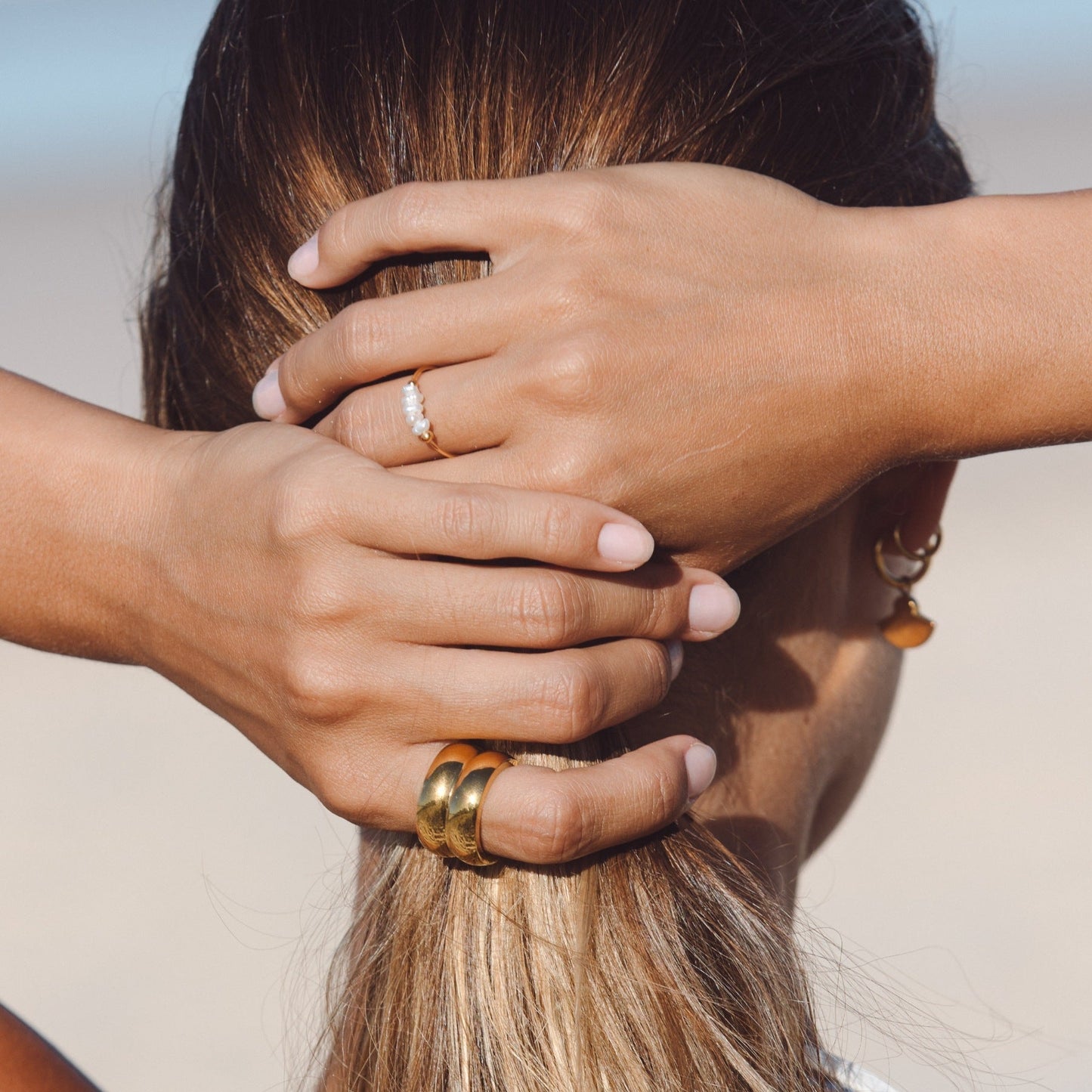 Lina – Ring with Small Natural Pearls