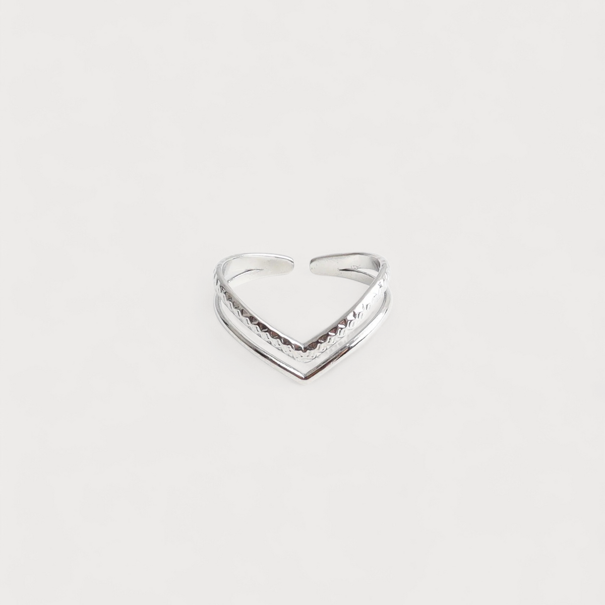 Women’s Adjustable Open Ring with Double V-Design and Structured Top Line