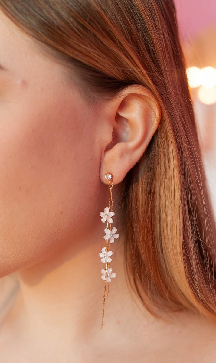 Yuri - White Jasmine Thread Earrings