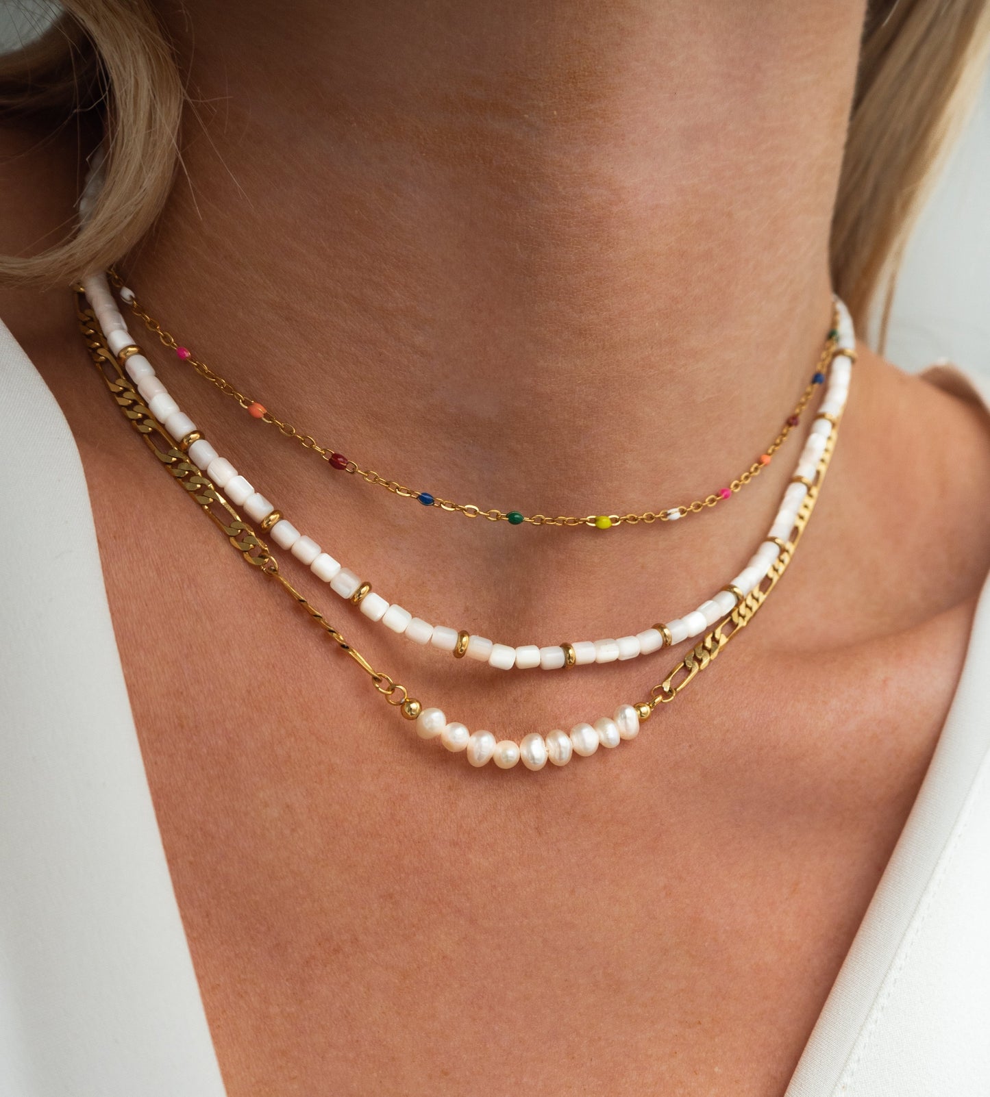 Alba - Collar in Rainbow and Gold